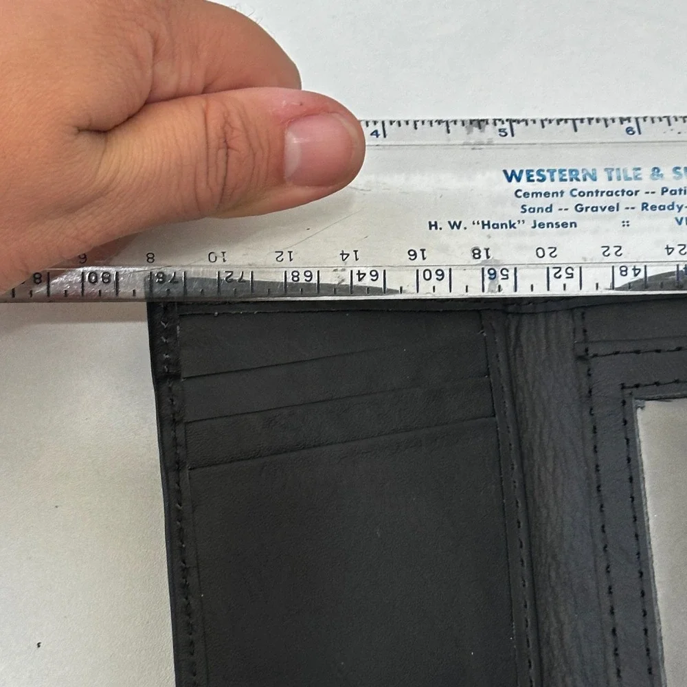 Artisan Hand-Made Black Leather Trifold Wallet Nicaragua Mens ID Window Pocket